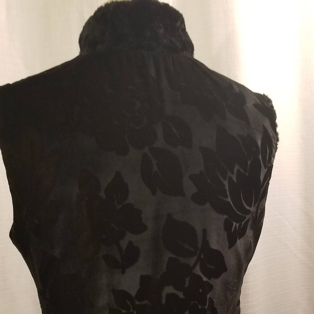 Black Reversible Fur Vest S - Picture 7 of 12